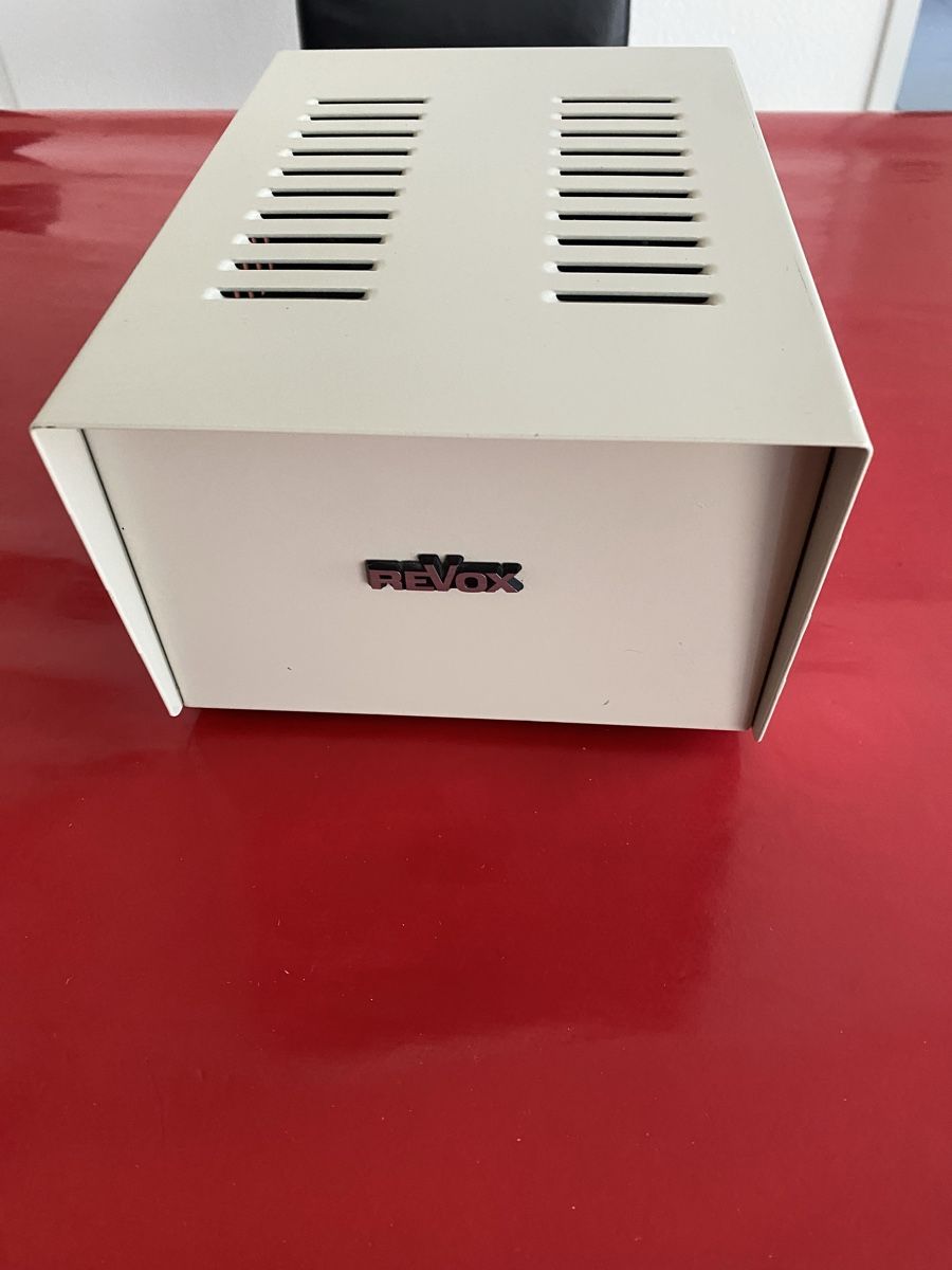 Alimentazione elettrica: Revox Netztrafo B150 / B250 – Usato da Luzern venduto da Harikan 2