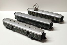 Märklin 348 - Personen-, Speise- und Gepäckwagen