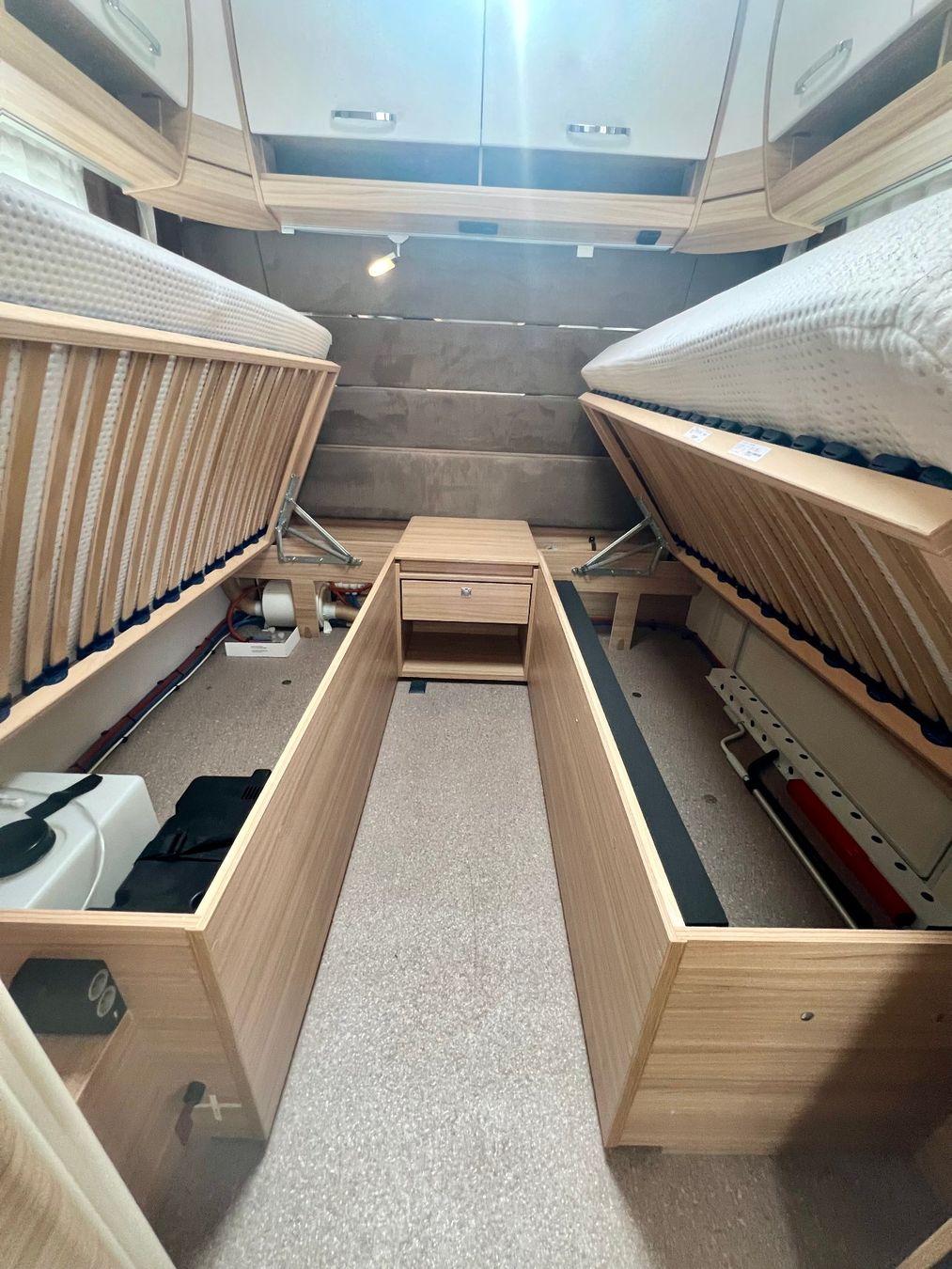 Dethleffs Veicoli da campeggio: Dethleffs Camper 470ER - Bodenheizung - Mover - Truma – Usato da Otelfingen venduto da inf_2rkm 7