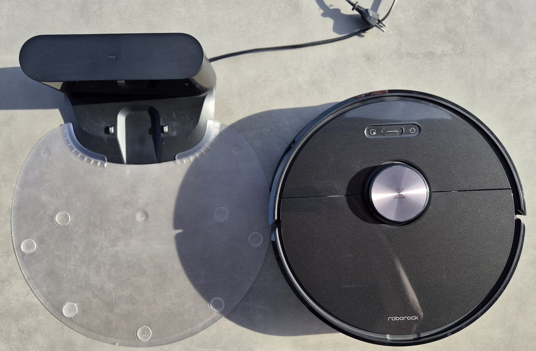 Roborock Aspirapolveri & Accessori: Roborock S6 Saugroboter mit Zubehör – Usato da Madetswil venduto da Woehler 1