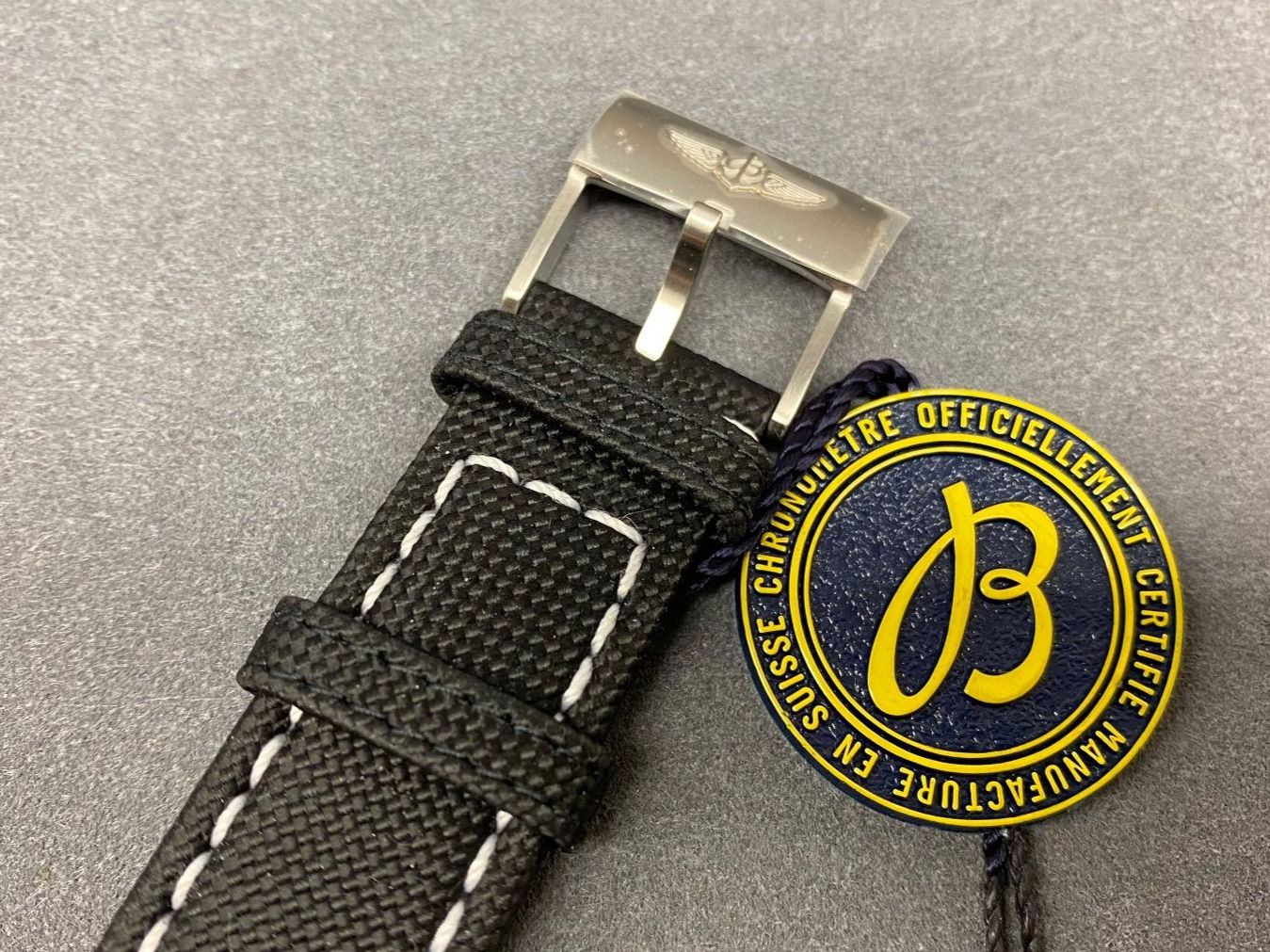 Breitling Orologi: BREITLING Avenger Automatic 45 Seawolf – Nuovo (secondo la descrizione) da St. Gallen venduto da galluswatches 4