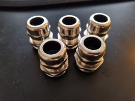 Kabelverschraubungen Metall VG M32 - MS 68 - 5 Stk. neu