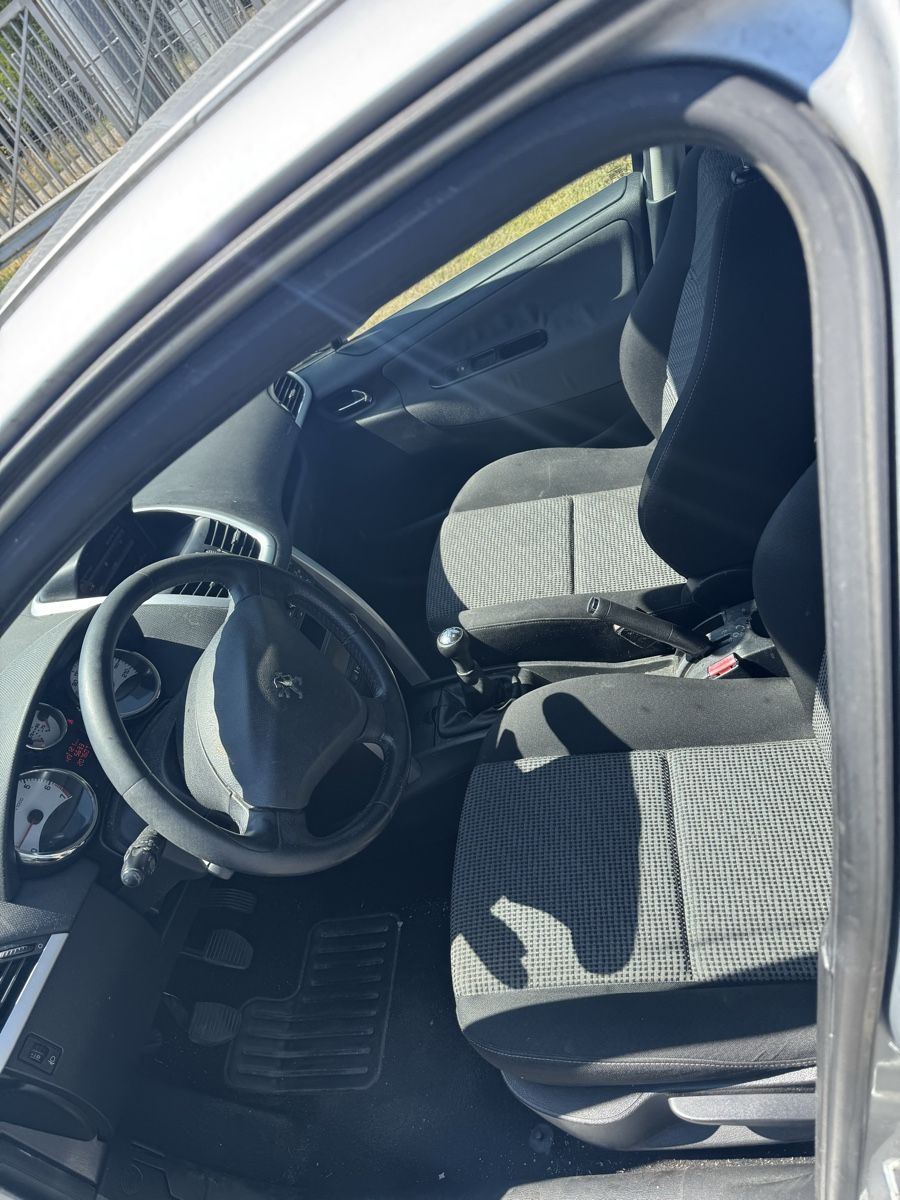 Autos: Peugeot 207 1.6i 16V – Gebraucht aus Wallbach von SchnellAutomobile 5