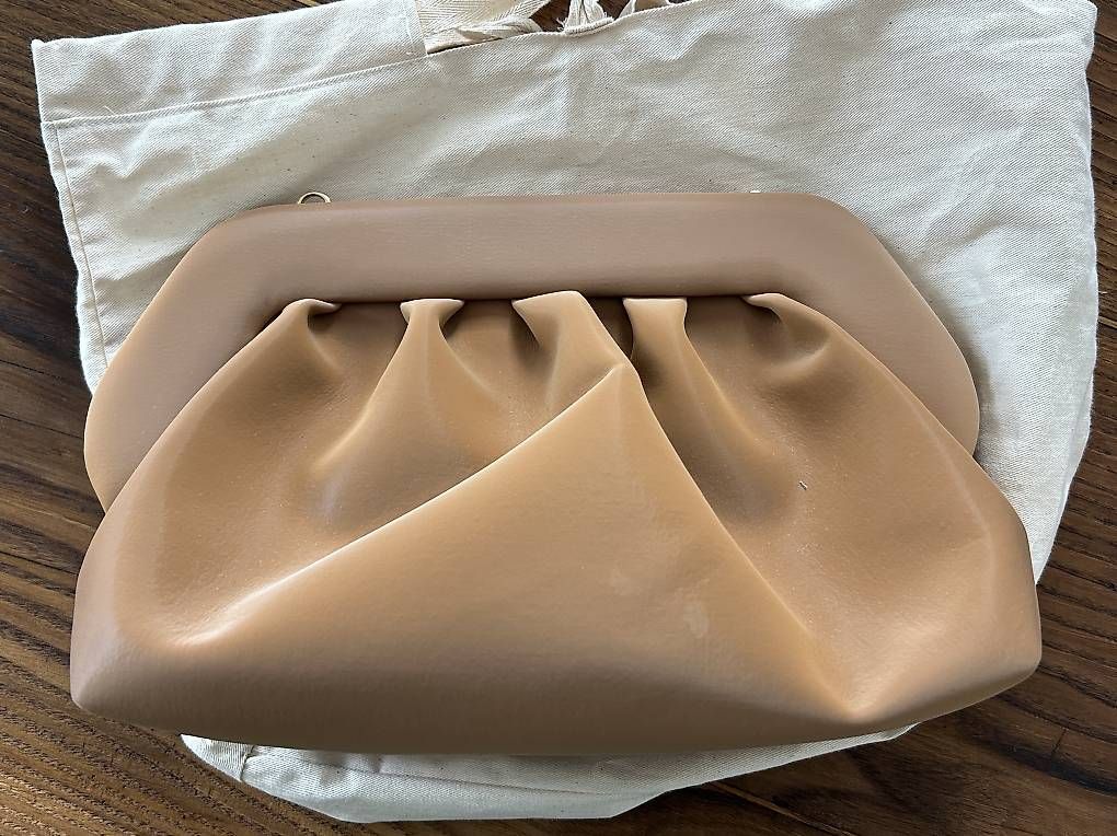 Taschen für Damen: Handtasche THEMOIRè, Farbe Camel – Gebraucht aus Rüschlikon von ait_p9qb 1