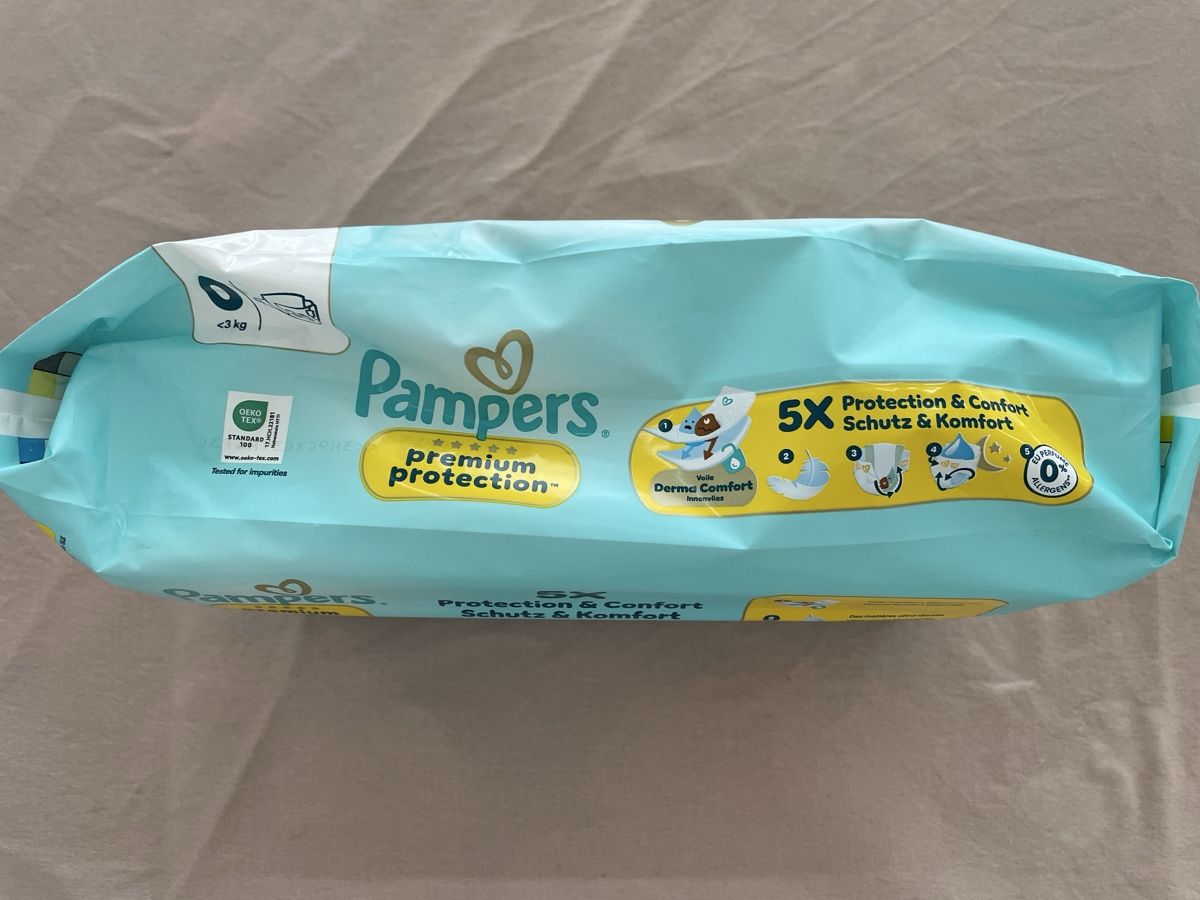 Pampers Bacs à couches & couches: Couches Pampers Taille 0 – Neuf (Voir description) à Bonstetten par mar_f7dr 1