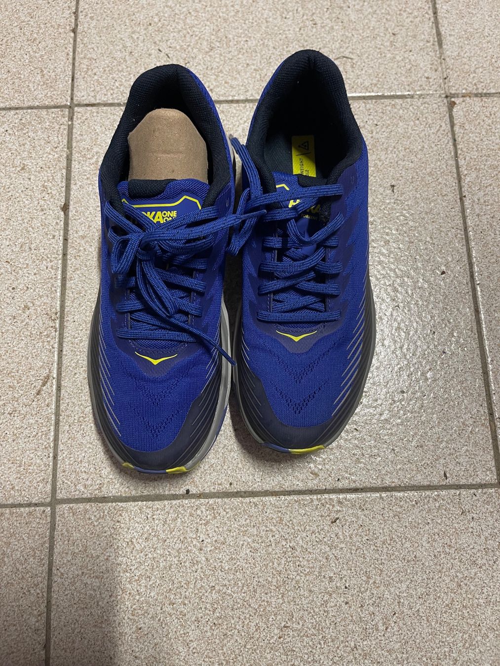 Hoka One One Scarpe da uomo: Hoka 41 1/3 nuove – Nuovo e nell'imballaggio originale da cadenazzo venduto da Duff10