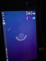 Steam Deck Handheld-Konsole mit Zubehör, guter Zustand