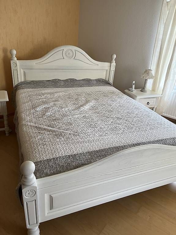 Armadi: Chambre à coucher bois massif – Usato da Vicques venduto da Freedom22 1
