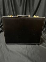 Vintage Gucci Aktenkoffer aus Leder mit Messingverschluss