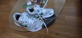 Nike V5 RNR "White/Malachite" Sneakers Gr. 42