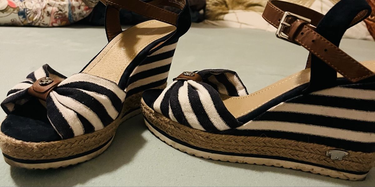 Tom Tailor Damenschuhe: Tom Tailor Keilsandalen Gr. 38 gestreift – Neu (gemäss Beschreibung) aus Baden von Sandra148 1