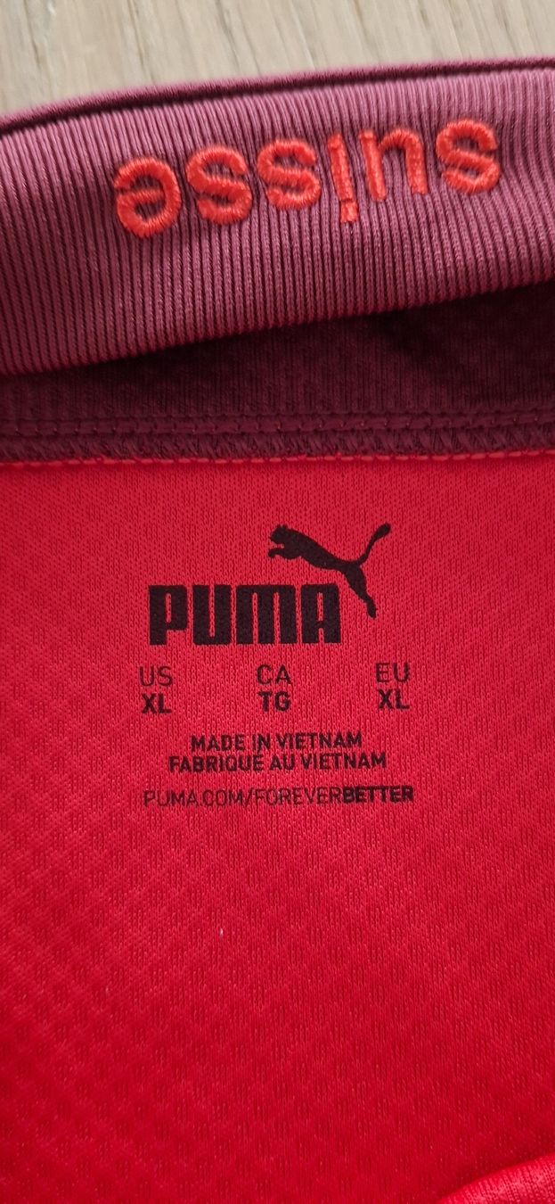 Puma Maillots de corps & Pantalons: Schönes Trikot Schweizer Nati – D'occasion à Ruswil par SIMBOB1992 3