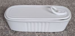 Dose für allerlei aus Porzellan/Sardinendesign