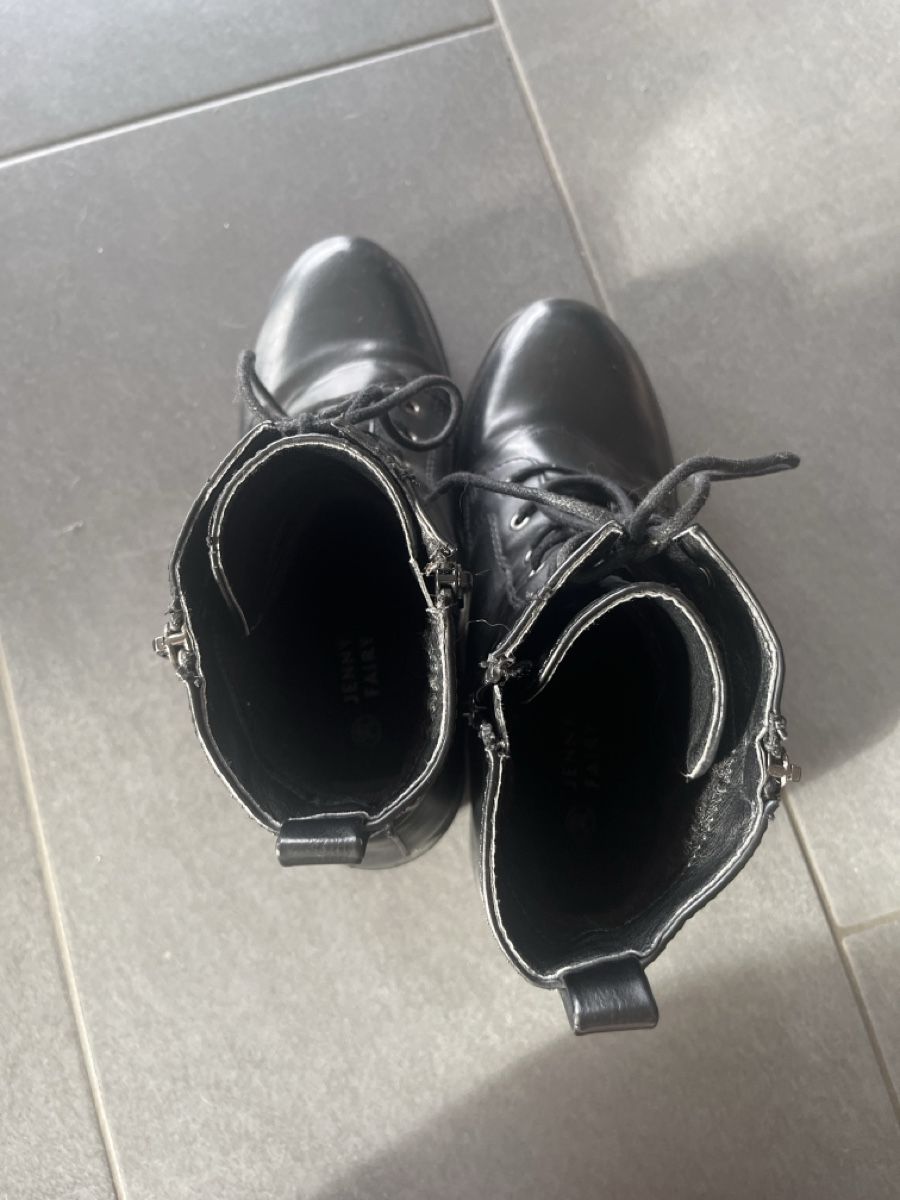 Scarpe da donna: Jenny Fairy Boots, Schwarz, Gr.39 – Usato da Fulenbach venduto da F8 3