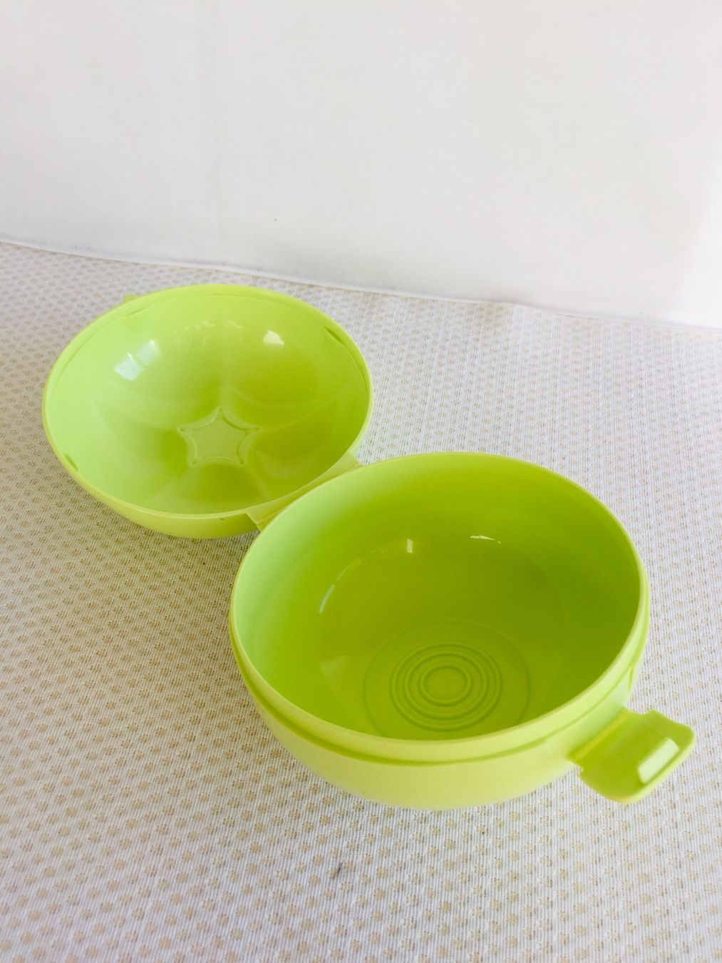Tupperware Behälter & Ähnliches: Tupperware - boîte (b) – Gebraucht aus Sion von accroshoes 1