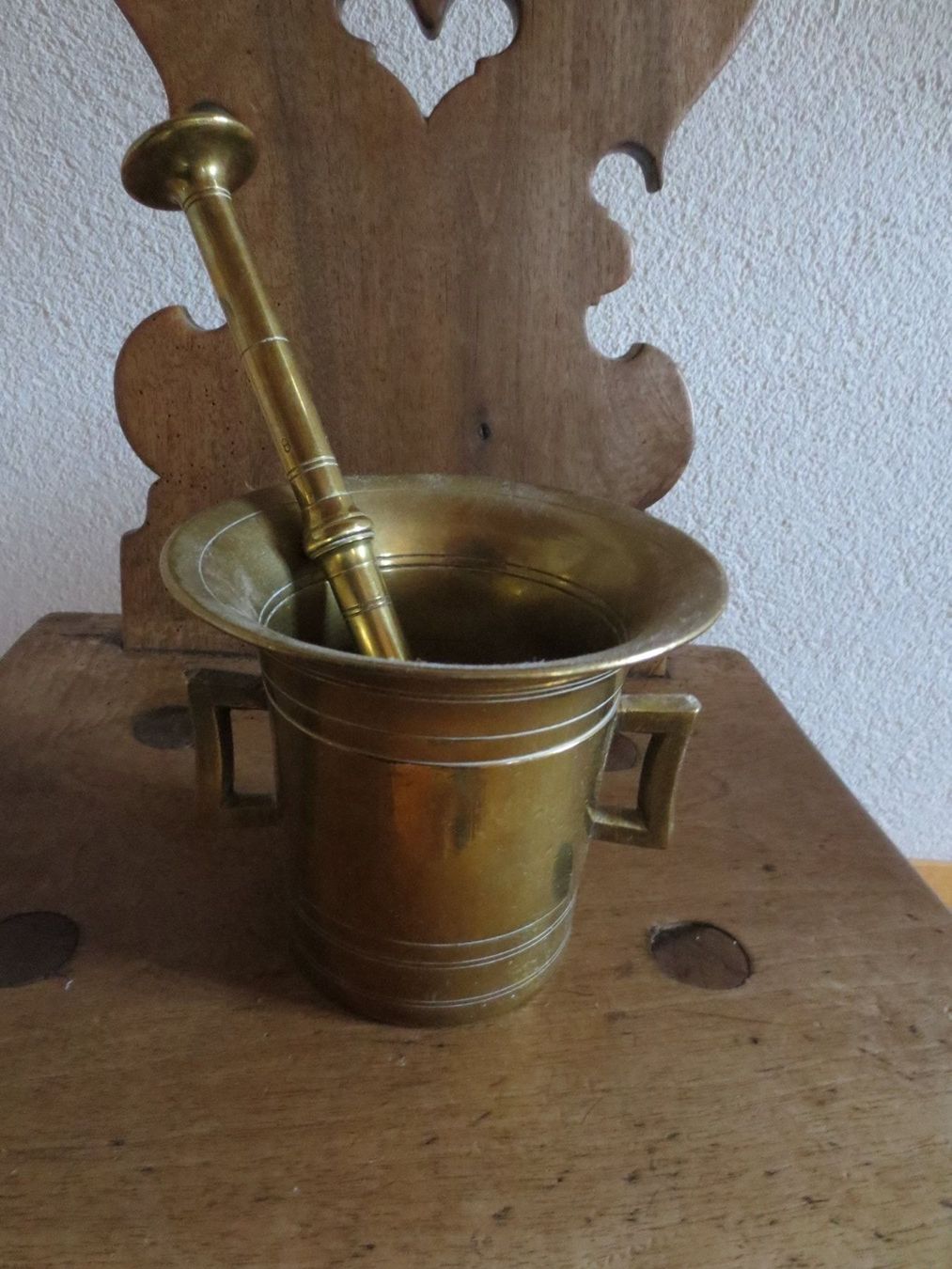 Sonstiges für das Kochen & Backen: Mörser super Zustand sehr schwer - antik – Gebraucht aus Männedorf von Livingston