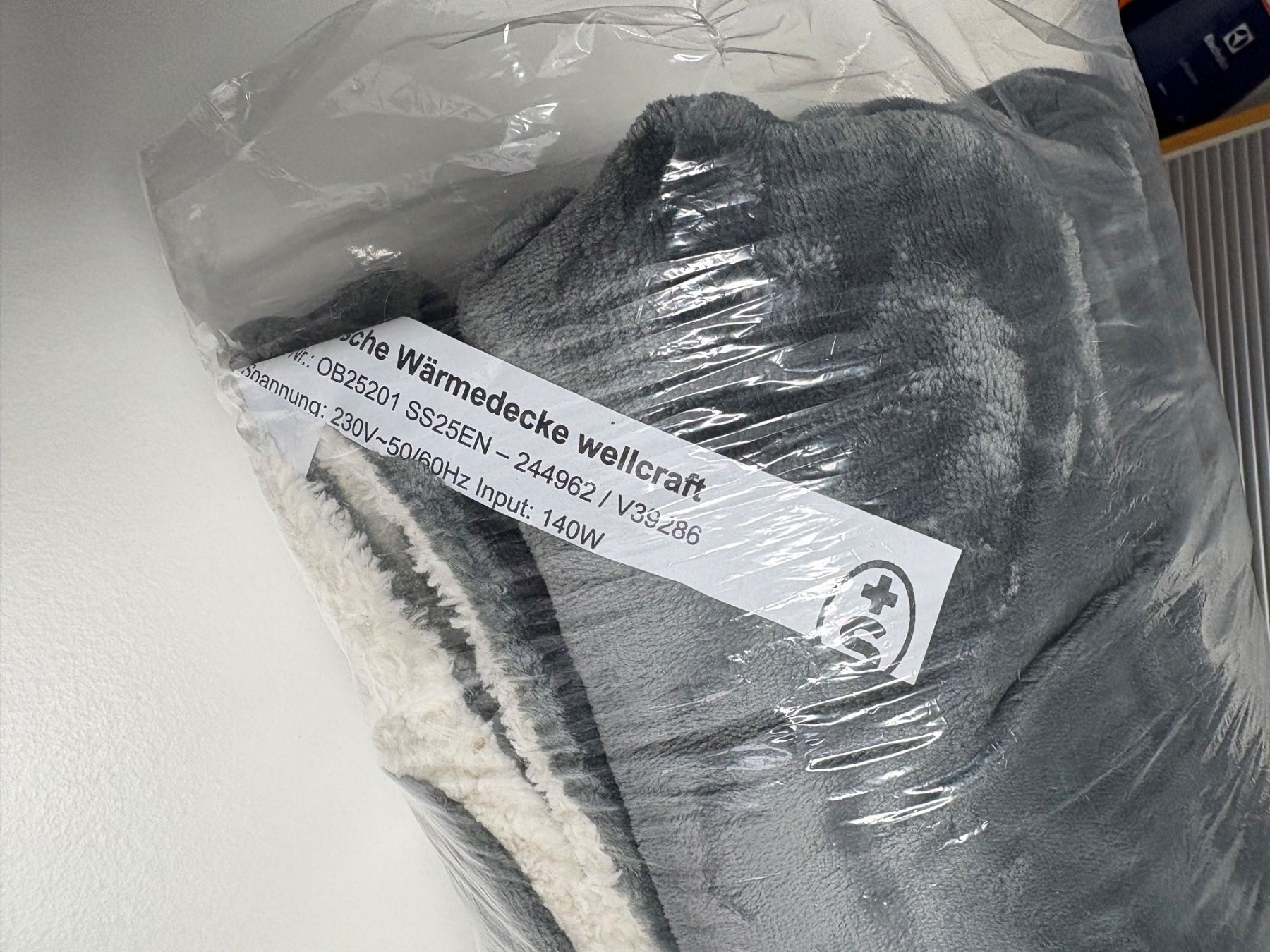 Coperte: Heizdecke ca 120x80cm – Nuovo (secondo la descrizione) da Gommiswald venduto da Heirat 1