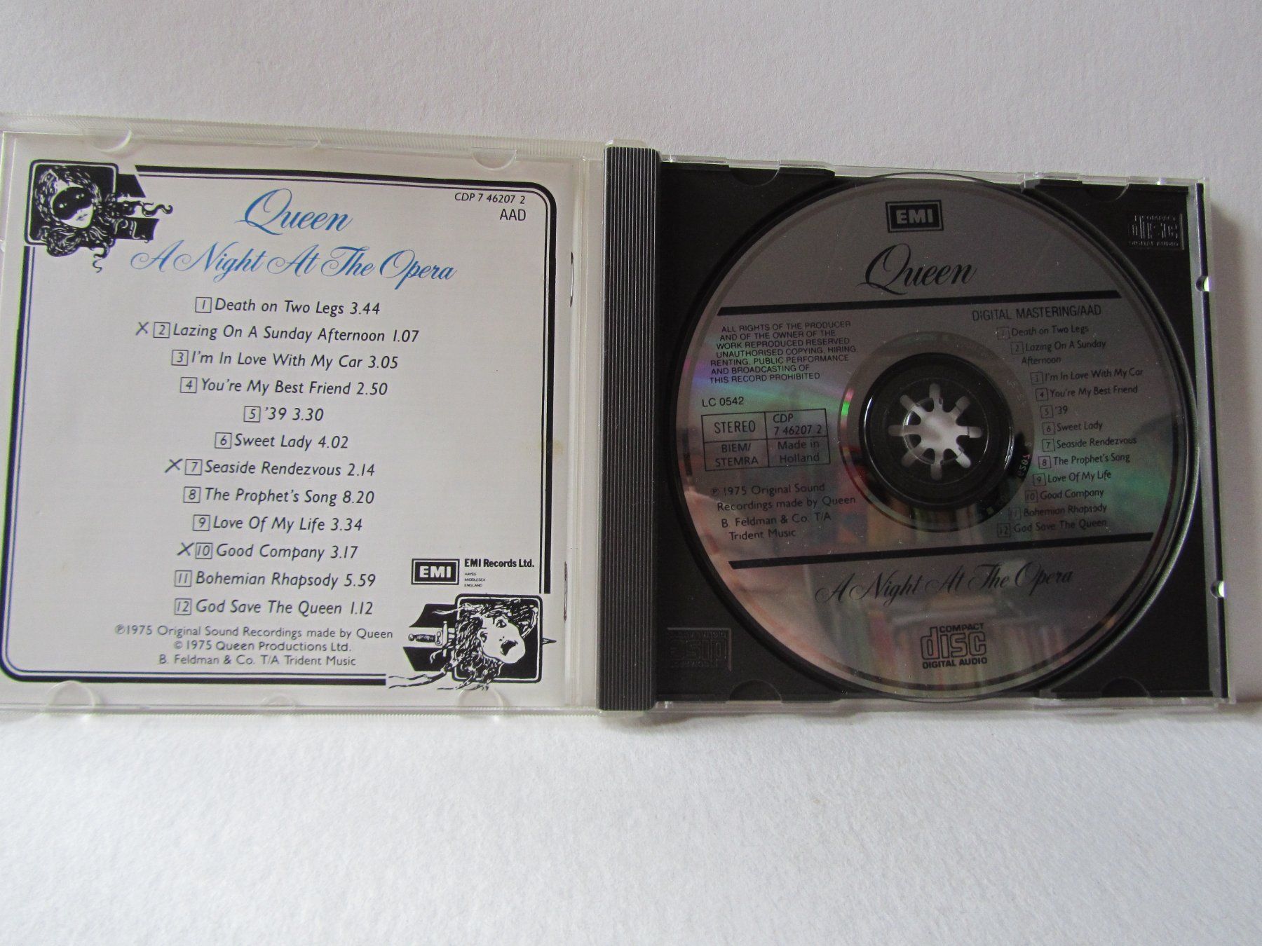 CD: CD Queen, a night at the opera – Usato da Weiningen ZH venduto da dietsch57 2