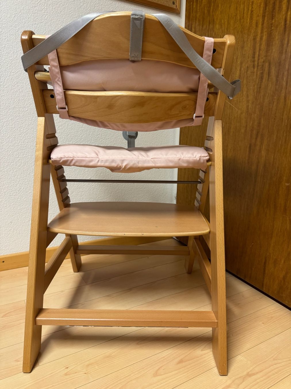 Hauck Hochstühle: Hauck Alpha+ Holzhochstul inkl. Tray – Gebraucht aus Winterthur von Buzzi... 2