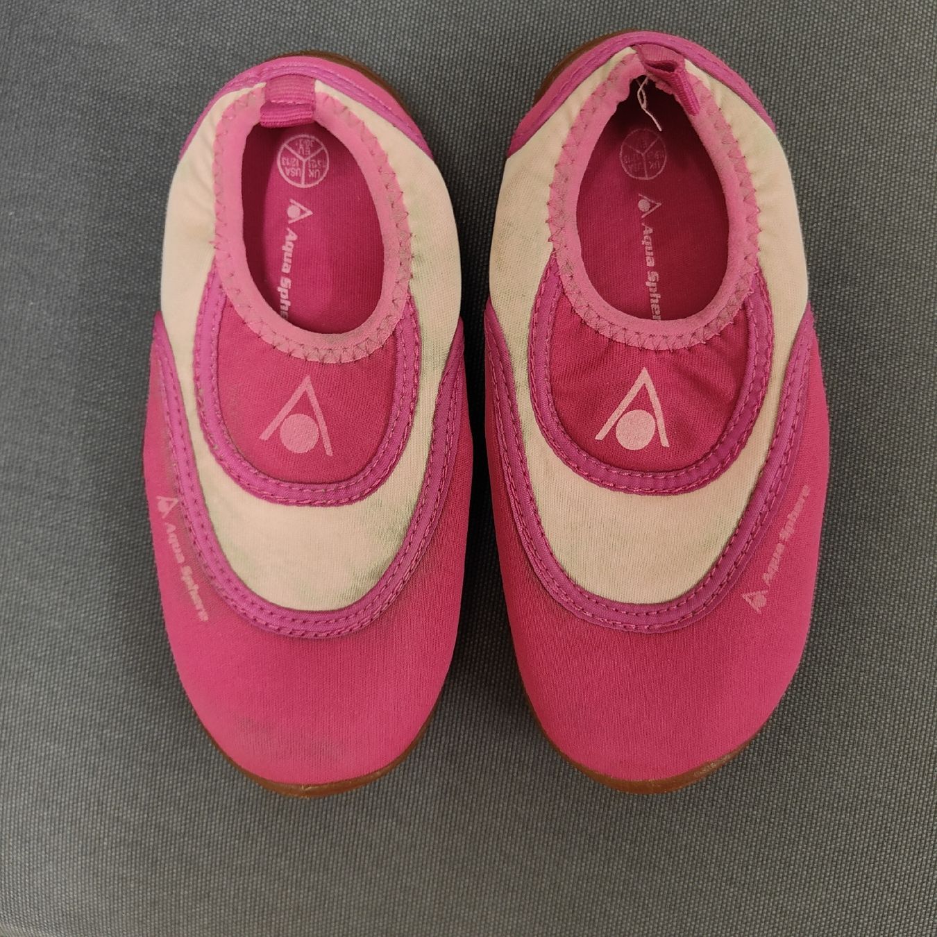 Scarpe per ragazze: Badeschuhe Grösse 30/31 – Usato da Rapperswil SG venduto da SabinaBischof
