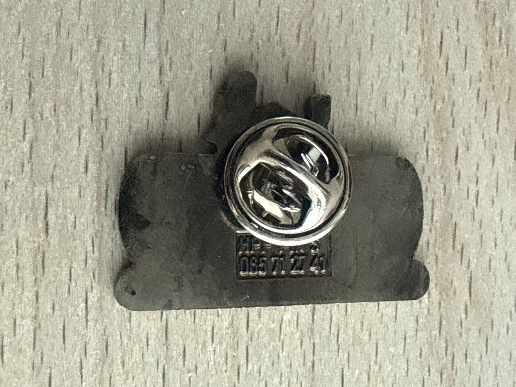 Placchette & Badge: Pin Restaurant Kreuz Bützberg – Usato da Glattbrugg venduto da Schweigmatt 1