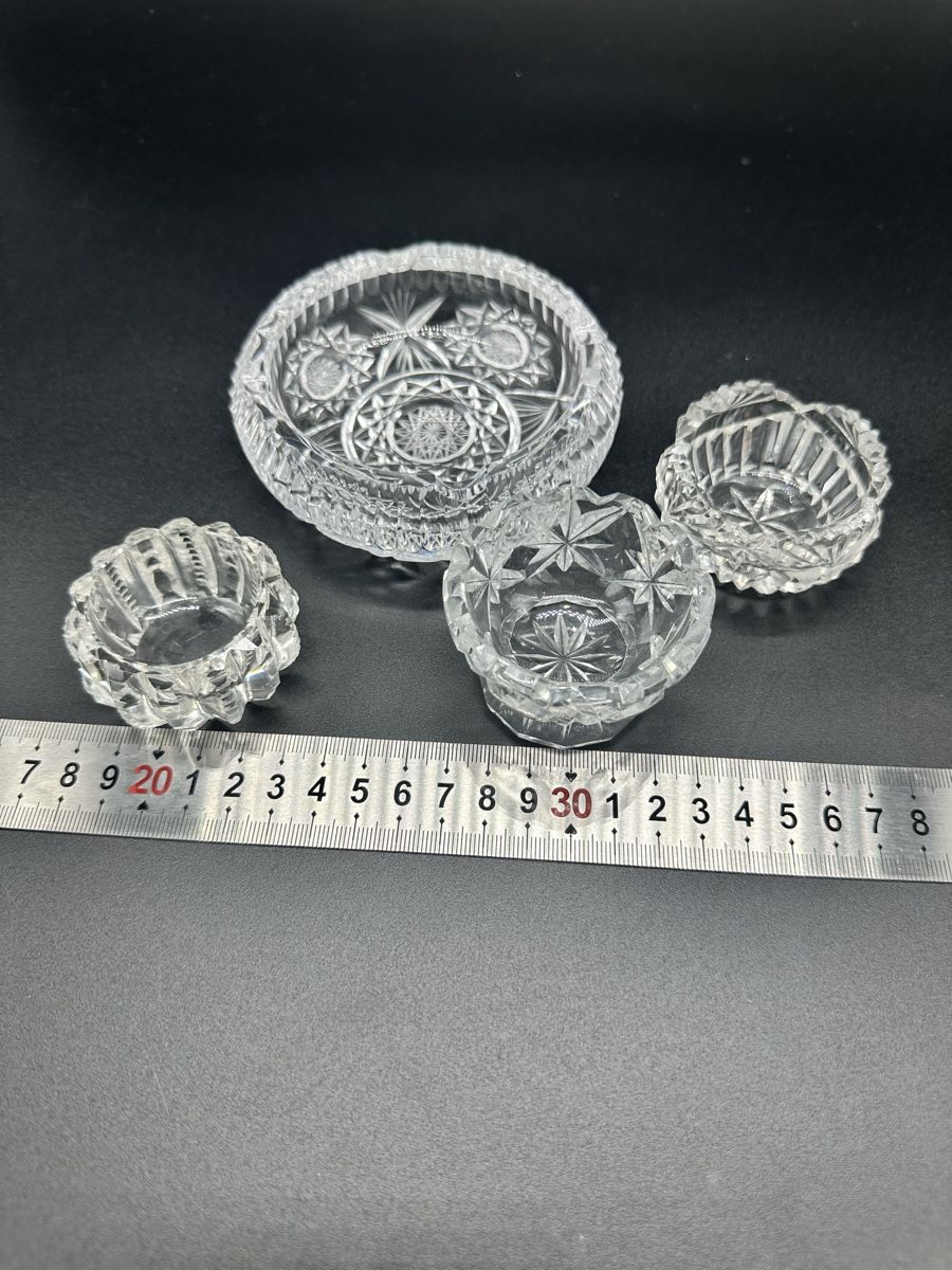 Portacenere: Antique Crystal Ash Tray and candle holders – Usato da Villmergen venduto da JacRon 2