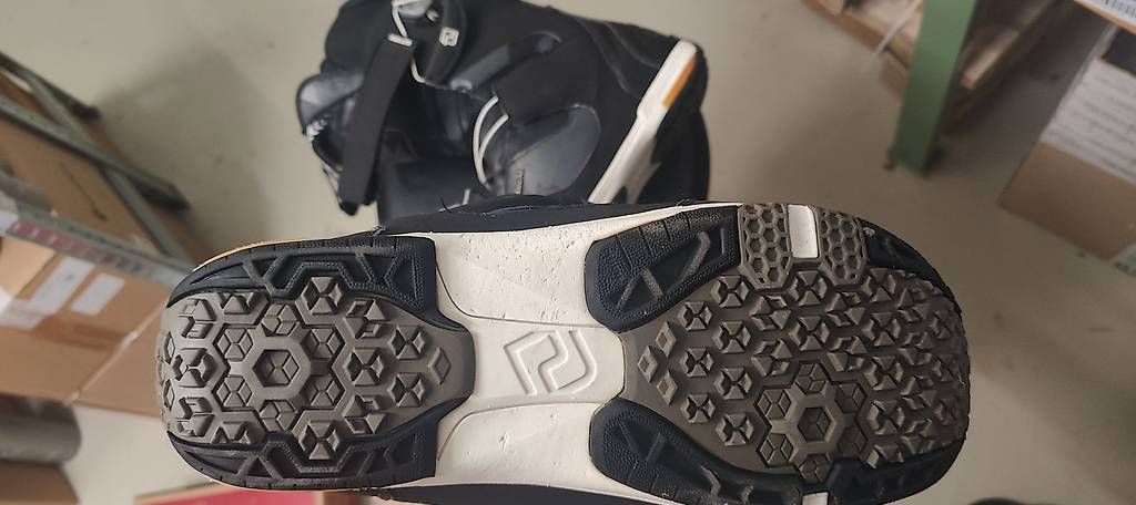 Chaussures hommes: Snowboardschuhe Deeluxe Deemon – D'occasion à Fehraltorf par Cramora 2