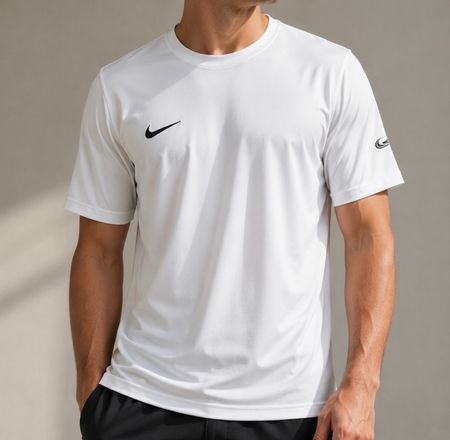 T-Shirt Nike S