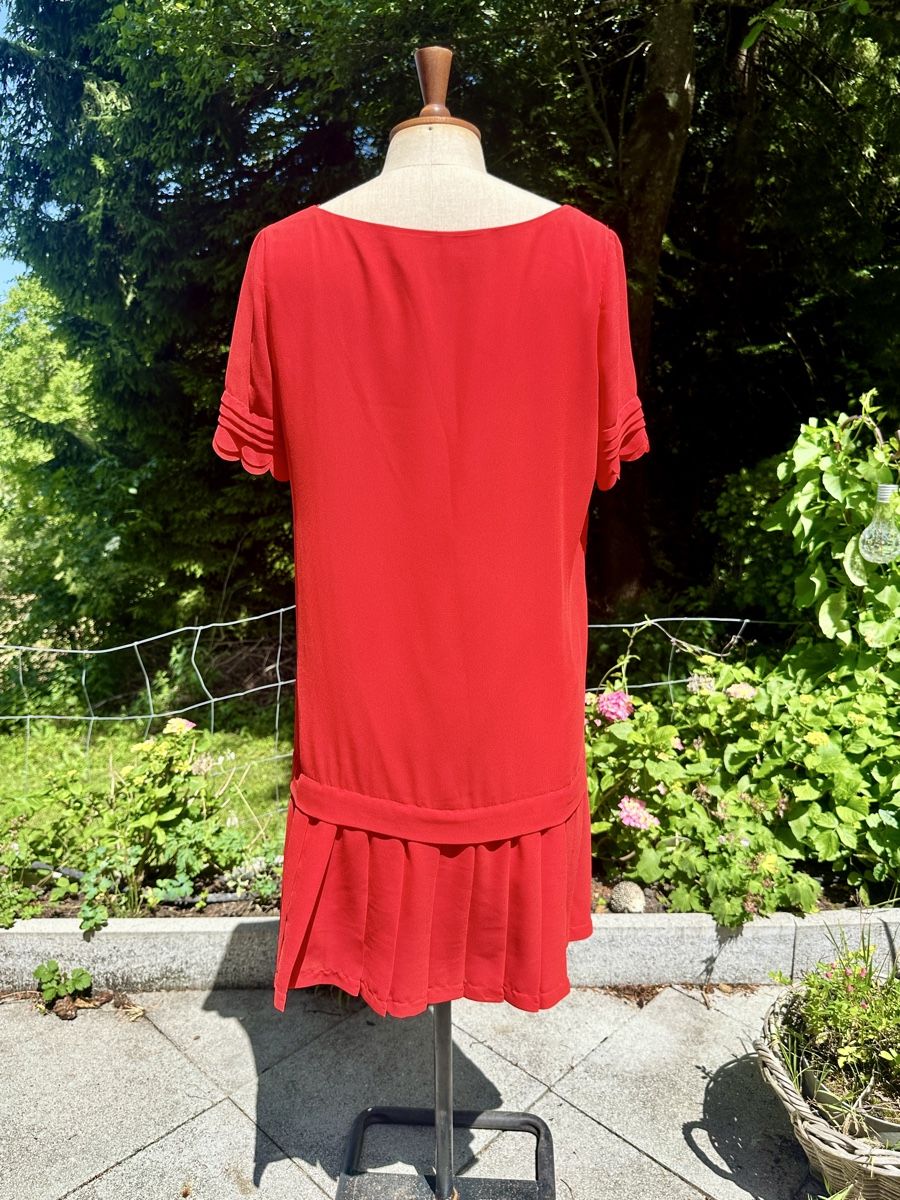 Moschino Robes: Love Moschino Kleid Rot Gr. IT44 / EU38 – Neuf (Voir description) à Aeugstertal par AppleMirabelle 2
