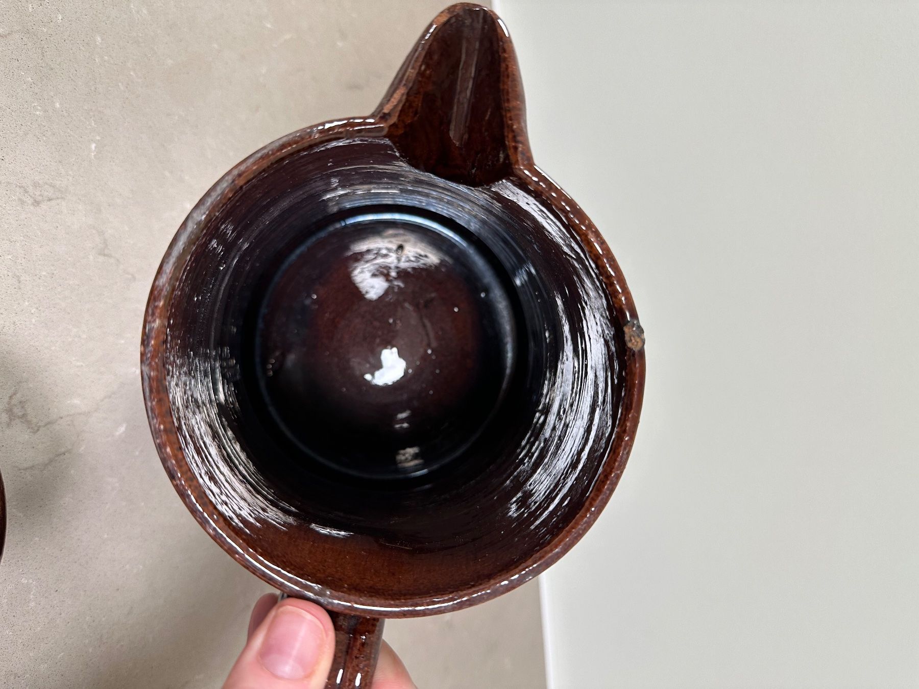 Caraffe: Antiker Keramik-Krug mit Deckel – Usato da Hagendorn venduto da Gember 2
