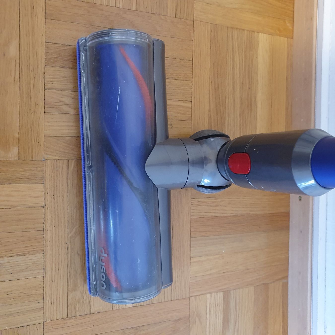 Dyson Aspirapolveri & Accessori: Dyson V7 d'occasion – Usato da Prilly venduto da RoDyRe 5