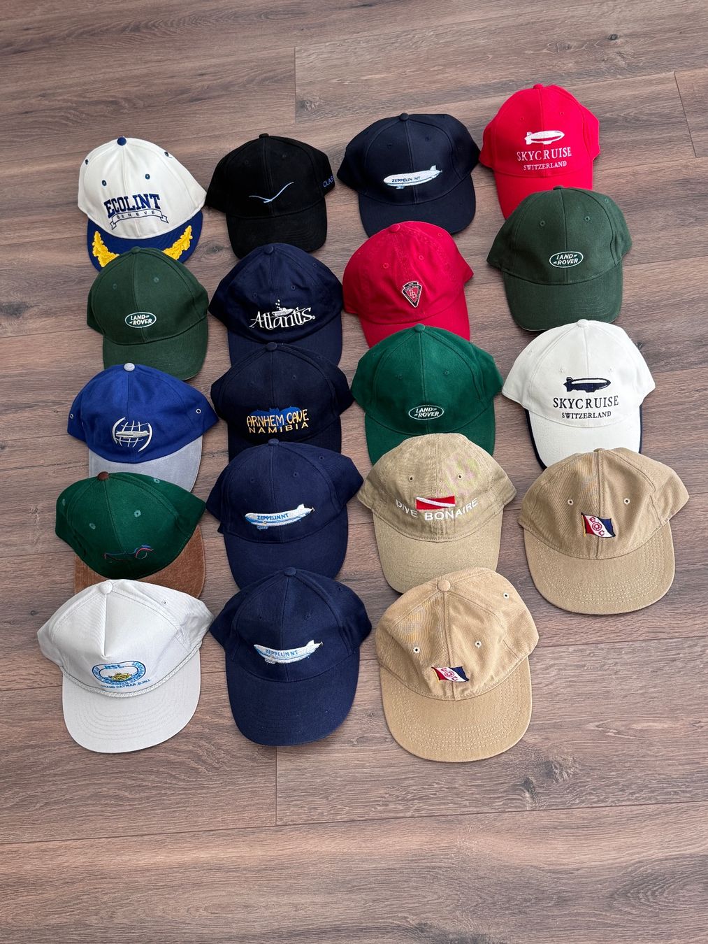 Hüte, Mützen & Caps: Lot de 19 caquettes pour homme (très bon état) – Gebraucht aus Genève von New-York12 1