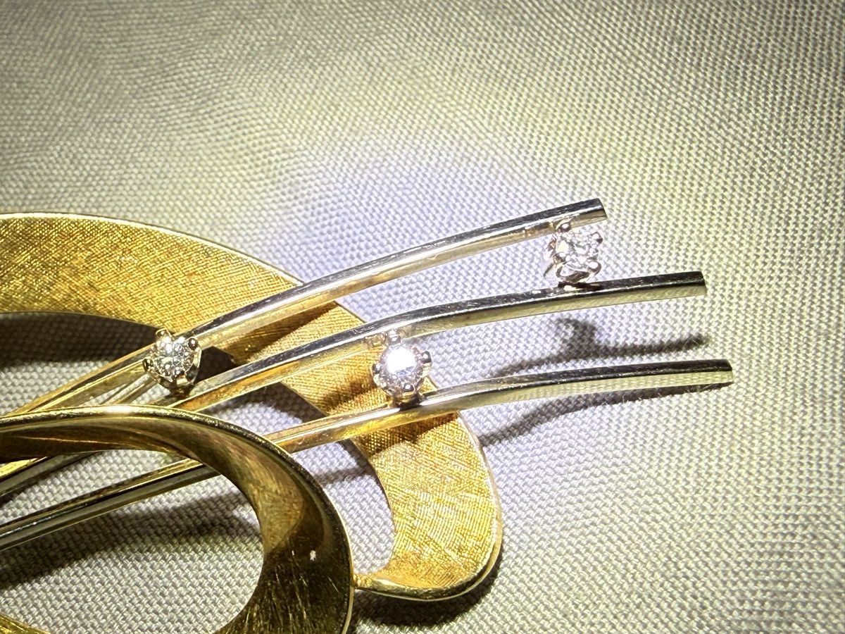 Broches & Aiguilles: Brosche Gold 18k – D'occasion à Oberhof par RealStone 7