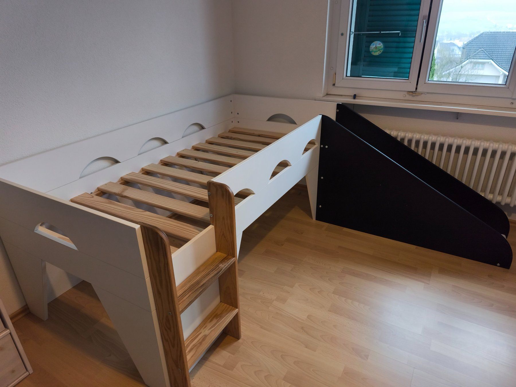 Letti: Vertbaudet Kinderbett Hochbett – Usato da Wangen b. Olten venduto da Sana-05 1