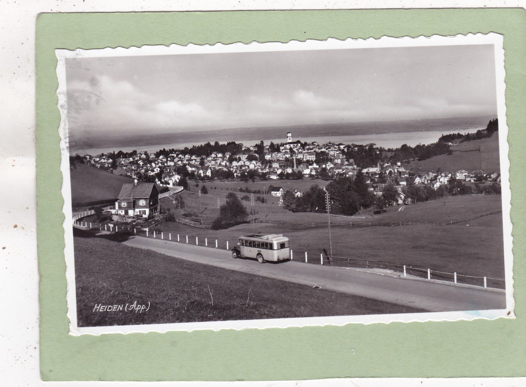 Cartes postales: Heiden Postauto Marke entfernt – D'occasion à Herisau par Lisegrat2008