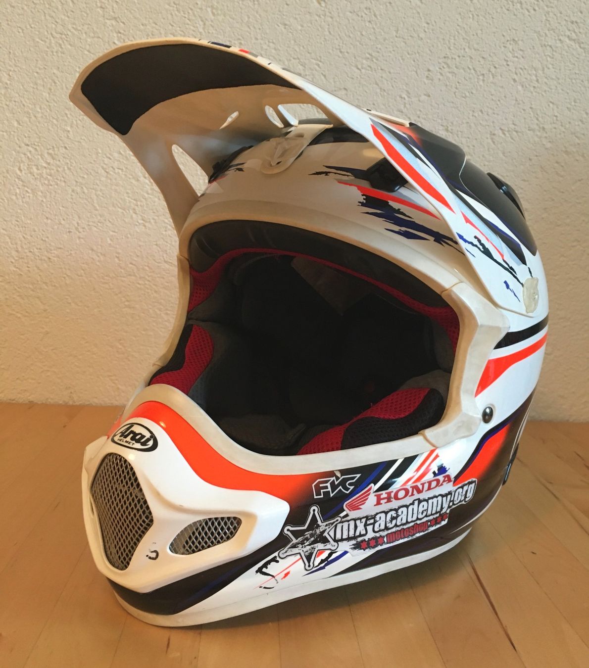 Arai Casques & visières: Cross-Helm Arai MX-V – D'occasion à Zollikofen par Diceros 4