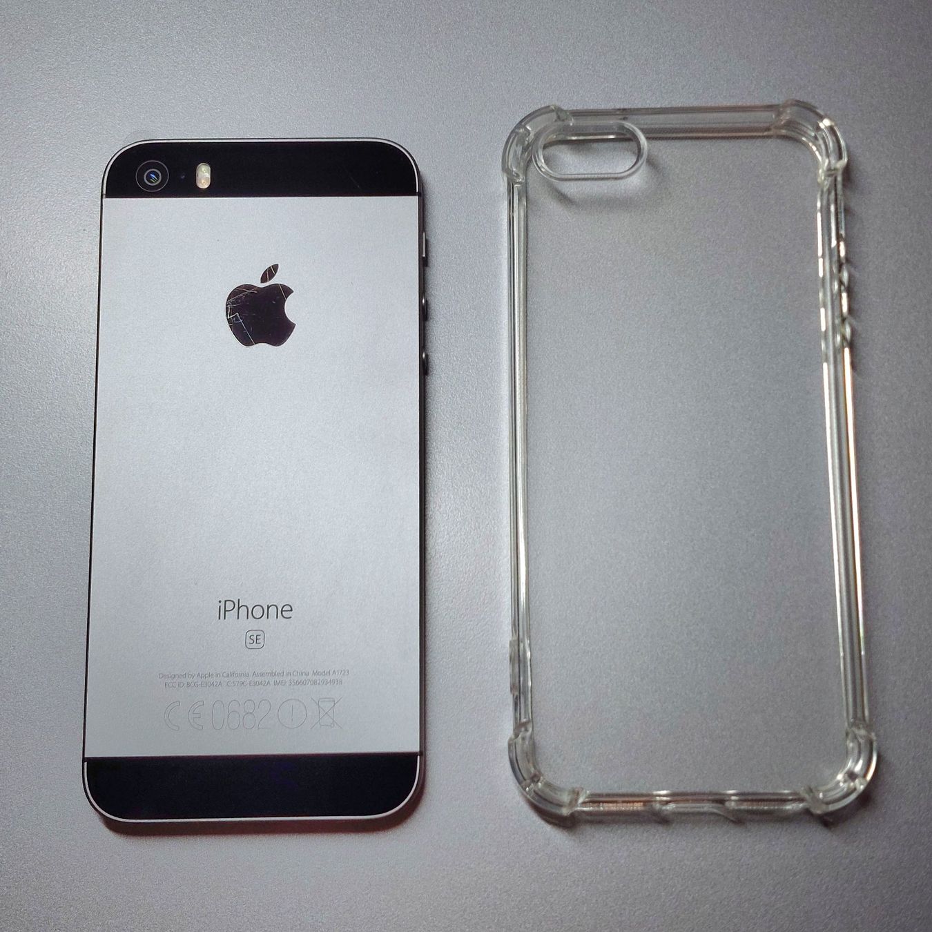 Apple Telefoni cellulari / Smartphones: iPhone SE 2016 32gb, 93% Akku, mit Hülle – Usato da Pfäffikon SZ venduto da max_5ylc 8