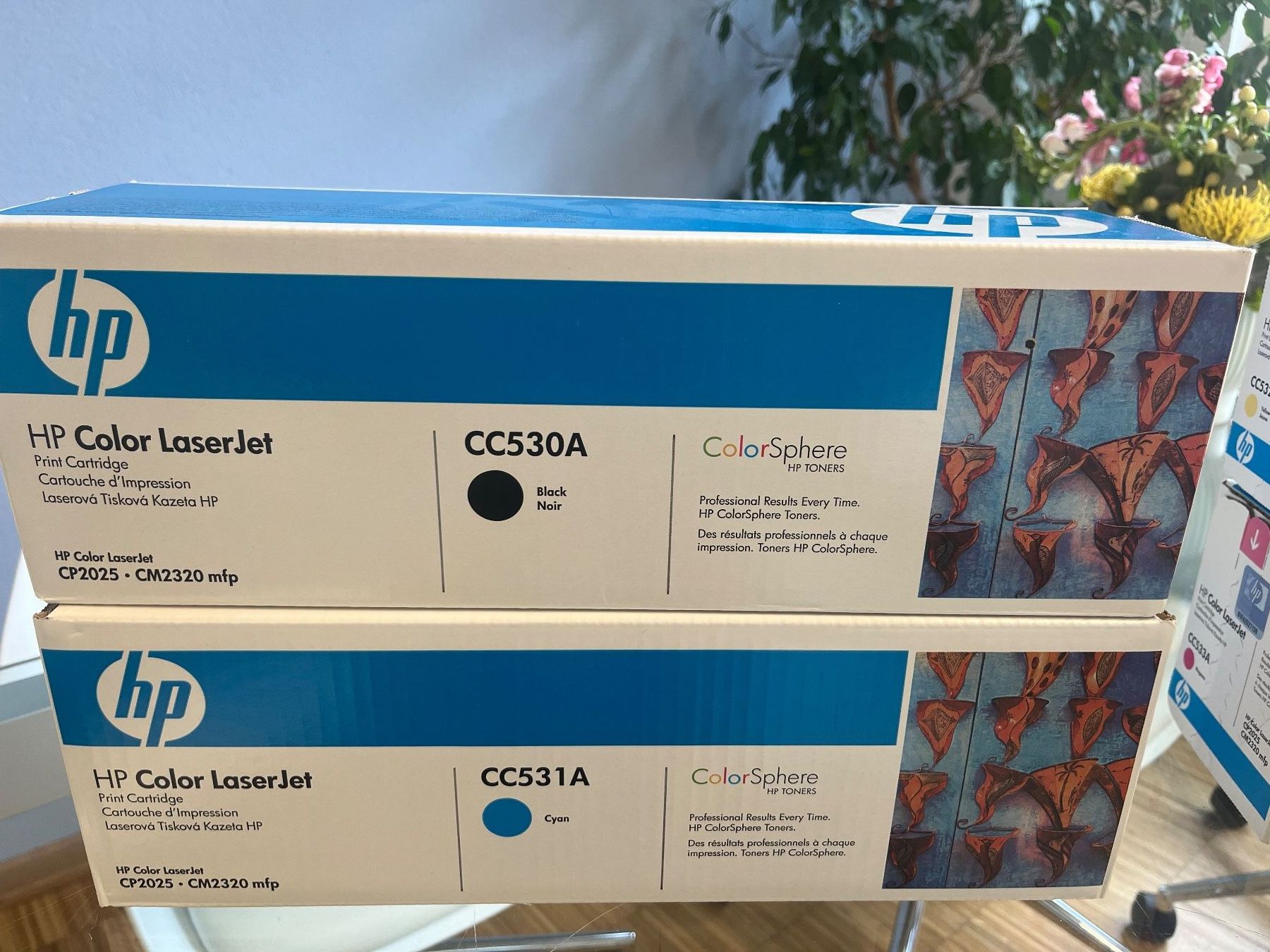 Hewlett Packard Cartucce per stampanti & toner: HP Toner CC530A - CC533A – Nuovo e nell'imballaggio originale da Bülach venduto da Valentintools 1