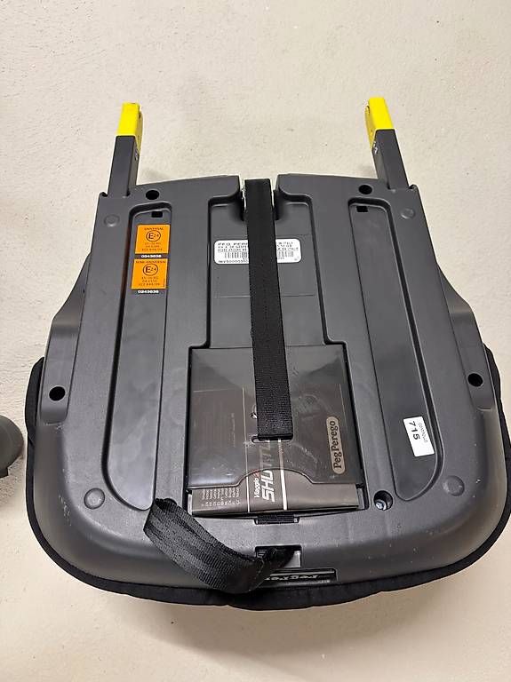 Peg Perego Seggiolini per auto: Peg Perego Viaggio Shuttle Sitzerhöhung – Usato da Sarmenstorf venduto da Snail83 2