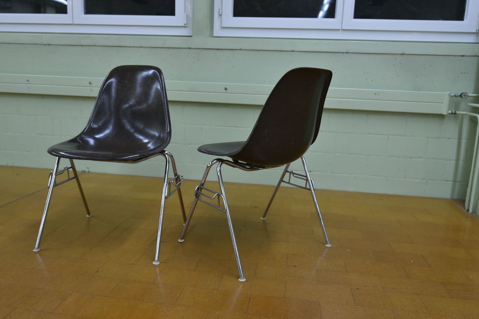 Vitra Sedie: 2 Vitra Eames Fiberglass DSS Side Chair – Usato da Lichtensteig venduto da Polsterwerk 4