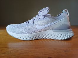 ++ NIKE Epic React Flyknit Gr. 39 ++   