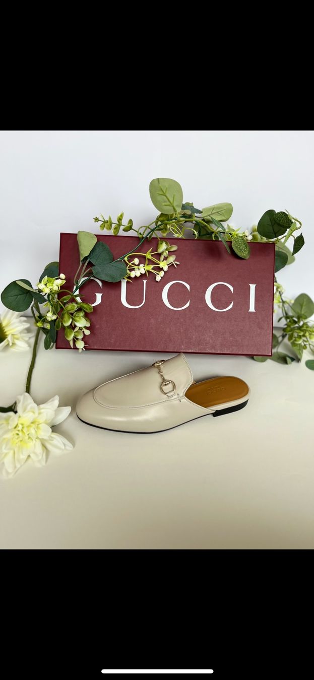 Gucci Scarpe da donna: GUCCI GREY HORSEBIT MULES – Nuovo (secondo la descrizione) da Lausanne venduto da Sylvain_luxury 2