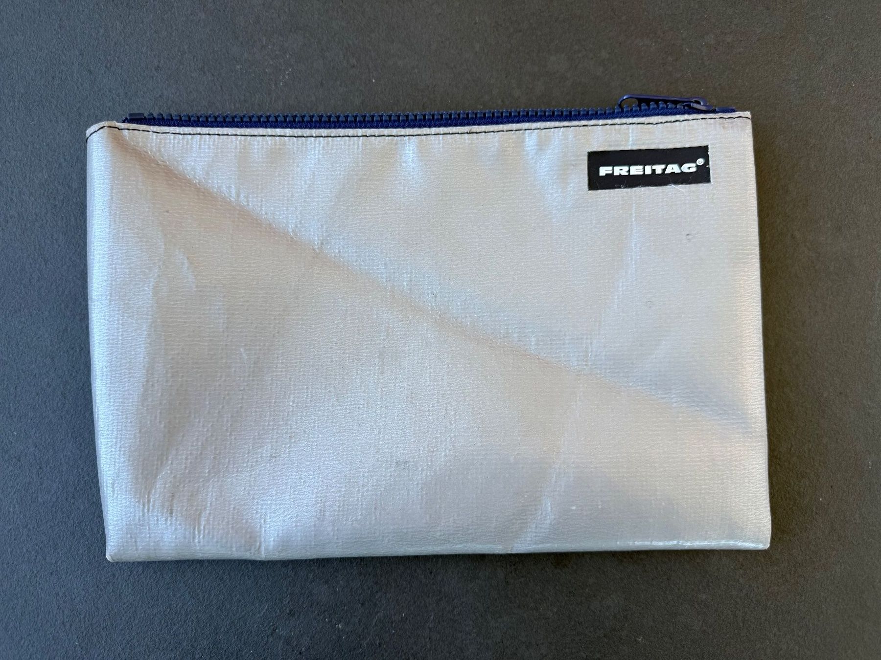 Freitag Autres vêtements & accessoires: FREITAG F07 CHUCK – D'occasion à Chur par Obstgarten 3
