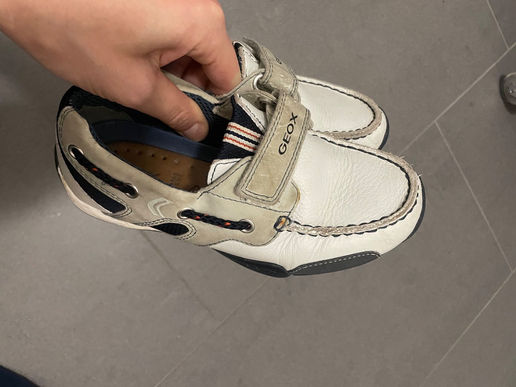Geox Scarpe per ragazzi: Geox Leder Mokassins Halbschuhe junge 31 – Usato da St. Gallen venduto da jojan 2