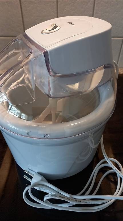Appareils de cuisine: Glacemaschine – D'occasion à Wattwil par Rainbow412 4