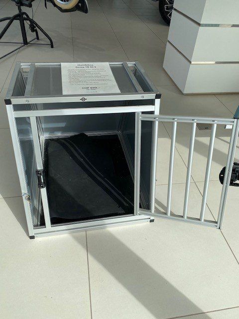Gabbie, trasporto & Sicurezza: Hundebox Senta TB50S – Nuovo (secondo la descrizione) da Au ZH venduto da ausee01 1