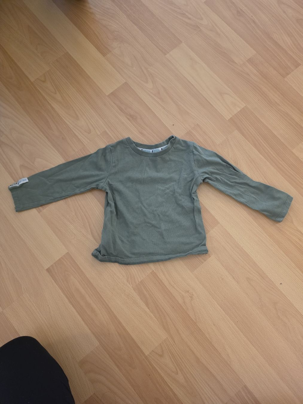 Primark Pullover & Sweatshirts: Langarm Shirt Grösse 92 – Gebraucht aus Schliern b. Köniz von Jemy94
