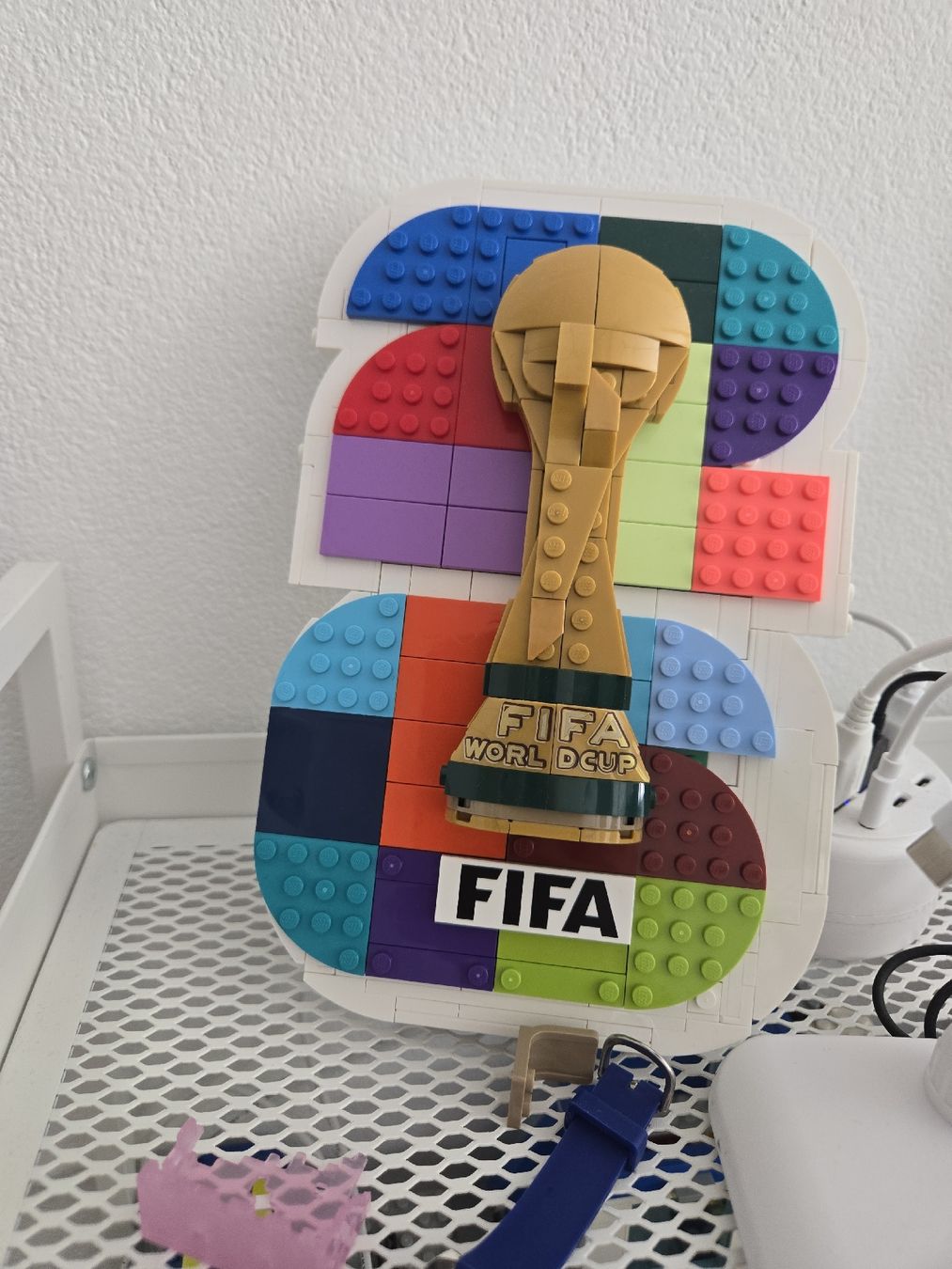 Lego Giocattoli: LEGO Sammlung mit FIFA Trophy, Mario und Technic – Usato da Bern venduto da Bern3004 4