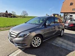 Mercedes-Benz B200 CDI