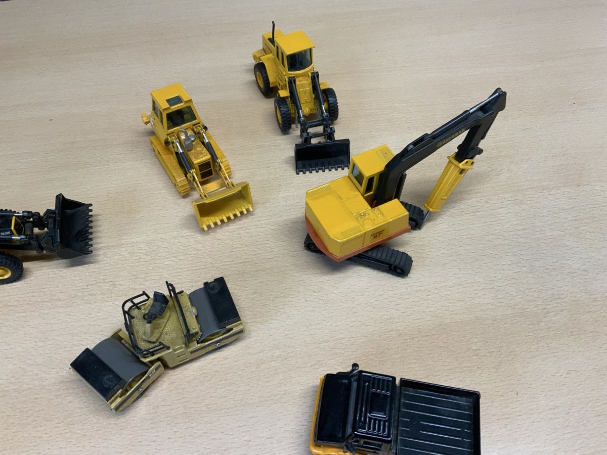 Modellbausätze & Standmodelle: Baumaschinen Modelle – Gebraucht aus Niederuzwil von Miami1999 4